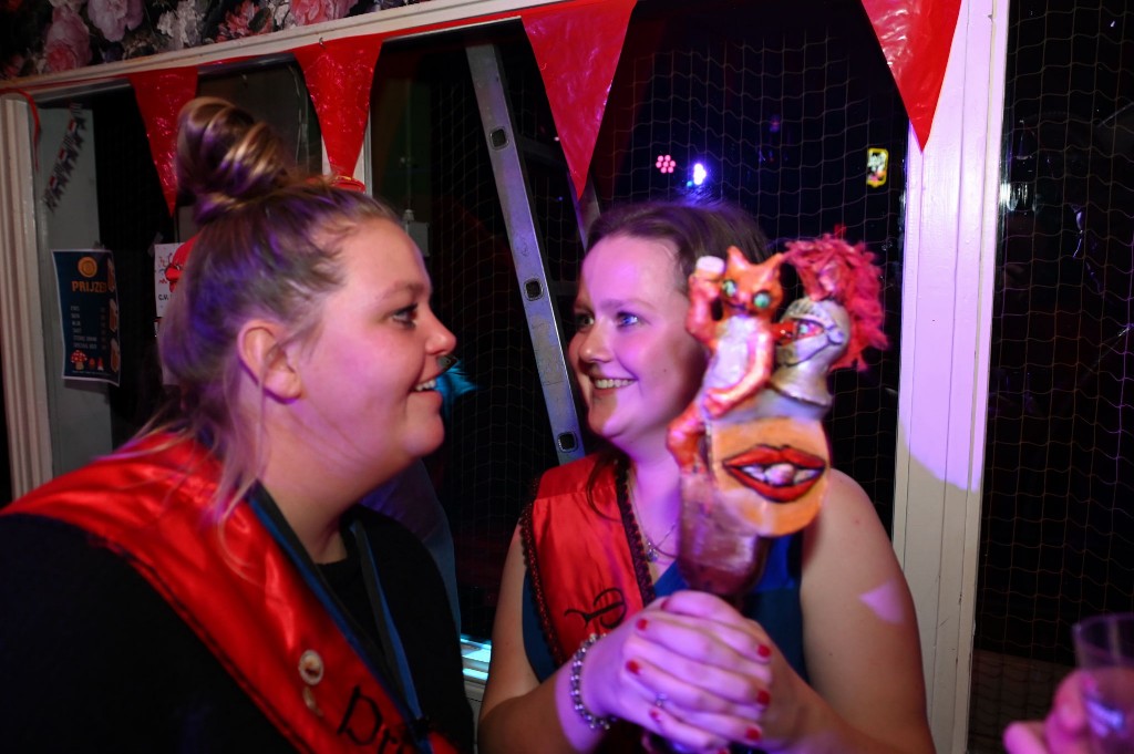 ../Images/Tulpkabouters van hun prins af 282.jpg